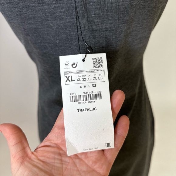 Stylish Gray Bodycon Midi Dress - Picture 5 of 5